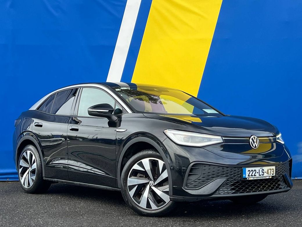 Image for 2022 Volkswagen ID.5 PRO FAMILY 77KWH // PANORAMIC SUNROOF // 20" PRO ALLOYS // APPLE CARPLAY/ANDROID AUTO