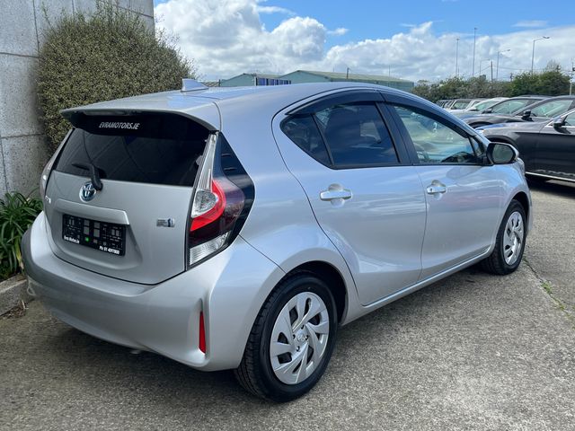 Image for 2020 Toyota Aqua S AUTOMATIC HYBRID 1.5 PETROL //REVERSE CAMERA//KEYLESS ENTRY//