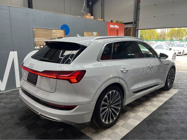 Image for 2022 Audi e-tron €35950 2022 AUDI E-TRON 50 QUATTRO S-LINE AUTOMATIC / CRUISE CONTROL / 360° CAMERA / ELECTRIC MEMORY & HEATED SEATS / PADDLE SHIFTERS / PANORAMIC SUNROOF / AMBIENT LIGHTS / APPLE CARPLAY AND MORE