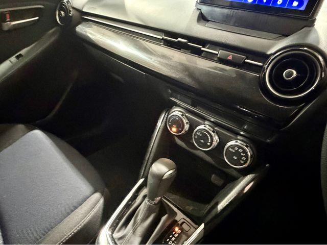 Image for 2015 Mazda Demio 13S