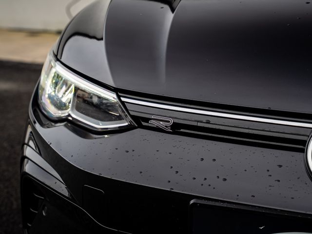 Image for 2021 Volkswagen Golf R-LINE TSI