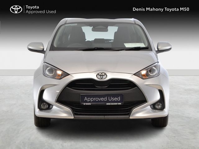Image for 2025 Toyota Yaris Hybrid Luna Auto