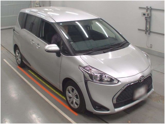 Image for 2019 Toyota Sienta 1.5