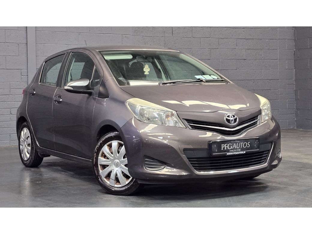Image for 2013 Toyota Yaris 1.0 VVT-i 3Dr Luna