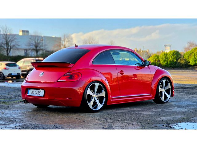 Image for 2015 Volkswagen Beetle Beetle Automatic