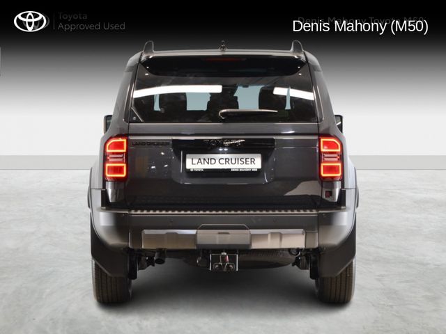 Image for 2026 Toyota Landcruiser Platinum