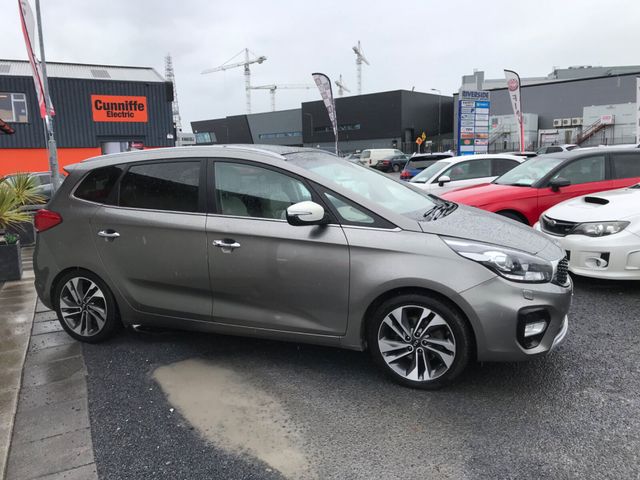 Image for 2017 Kia Carens 1.7 GSE