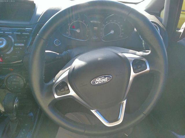 Image for 2015 Ford Fiesta 