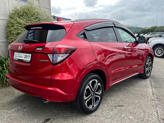 Image for 2017 Honda Vezel HR-V Z SENSING AUTOMATIC HYBRID 1.5 PETROL //VERY LOW MILES//HALF LEATHER HEATED SEATS//ADAPTIVE CRUISE CONTROL//REVERSE CAMERA//KEYLESS ENTRY//