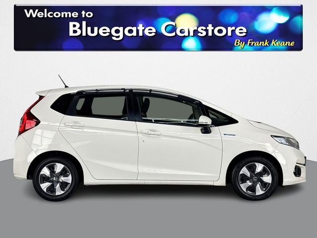 Image for 2018 Honda Jazz TOUCHSCREEN DISPLAY**MEDIA CONNECTIVITY**KEYLESS START**REVERSE CAMERA**PARKING SENSORS**CRUISE CONTROL**SEMI DIGITAL DASH**LANE ASSIST**EMERGENCY BRAKE ASSIST**AIR CONDITIONING**ELECTRIC WINDOWS**