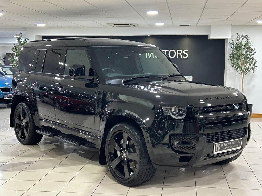Image for 2025 Land Rover Defender P300e X-DYNAMIC HSE HYBRID=ONLY 4000 MILES//HUGE SPEC=PAN ROOF//BALANCE OF LAND ROVER WARRANTY=251 REG=ONLY €150 ANNUAL ROAD TAX//TAILORED FINANCE PACKAGES AVAILABLE=TRADE INS WELCOME