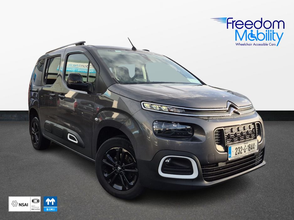 Image for 2023 Citroen Berlingo Multispace Wheelchair Access Taxi Spec