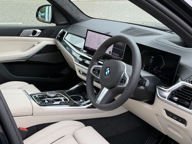 Image for 2026 BMW X7 xDrive40d M Sport Pro