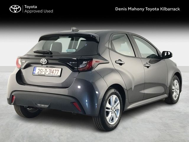 Image for 2025 Toyota Yaris HYBRID LUNA 3 YEARS FREE SERVICING