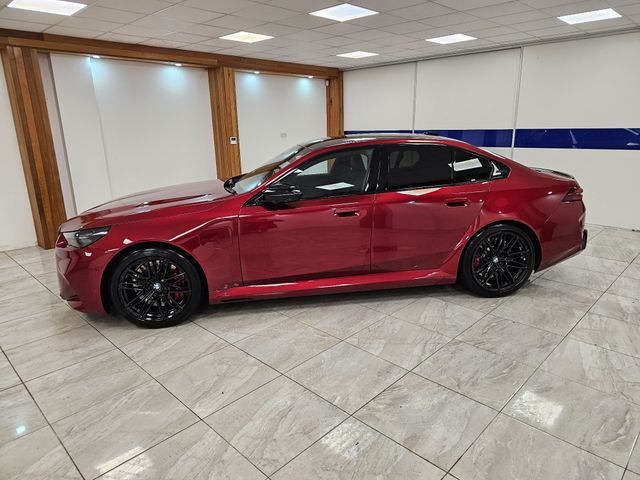 Image for 2024 BMW M5 STUNNING COLOUR