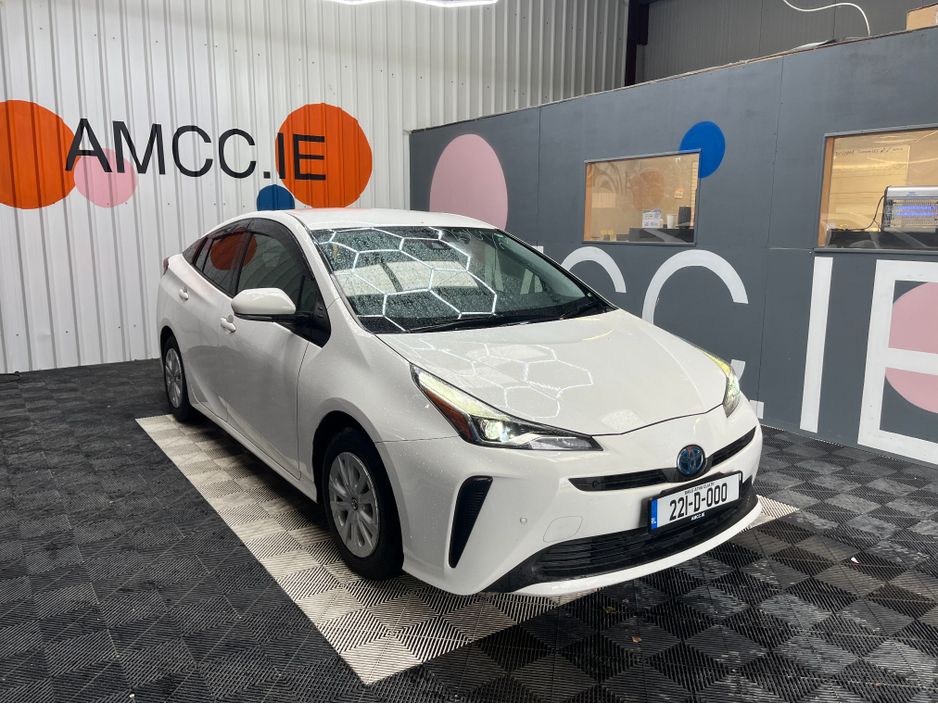 Image for 2022 Toyota Prius €21950 2022 TOYOTA PRIUS S 1.8 AUTOMATIC / CRUISE CONTROL AND MORE