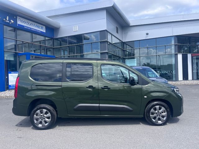 Image for 2026 Opel Combo Life WHEELCHAIR ACCESSIBLE