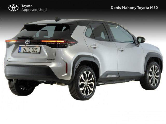 Image for 2024 Toyota Yaris Cross Luna Sport Hybrid Auto
