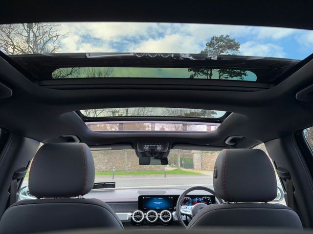 Image for 2024 Mercedes-Benz EQB 350 AMG LINE PREMIUM 4MATIC SUNROOF
