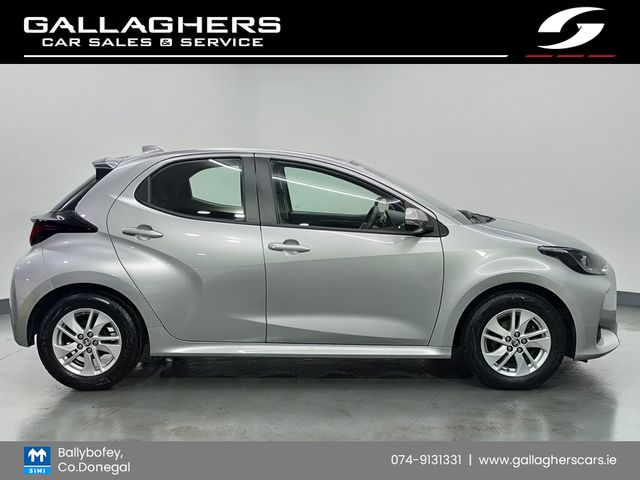 Image for 2024 Toyota Yaris (241) LUNA 1.5 PETROL IRISH CAR 1 OWNER