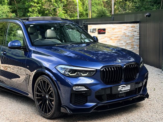 Image for 2021 BMW X5 2021 (211) BMW X5 45E M Sport Pro *SKY LOUNGE