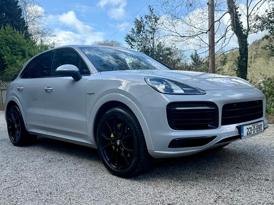 Image for 2022 Porsche Cayenne E-HYBRID *Crayon…Sport Design…BOSE* 