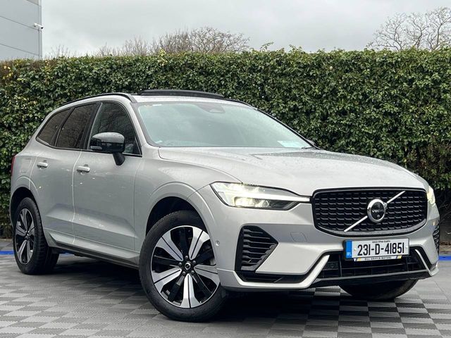 Image for 2023 Volvo XC60 T6 PLUS DARK AWD 2.0 HYBRID // OPENING PAN ROOF // HEATED LEATHER SEATS // APPLE CARPLAY/ANDROID AUTO