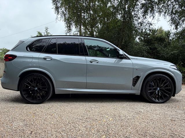 Image for 2025 BMW X5 50E M SPORT PRO *Technology Pack, SkyLounge…22’s”