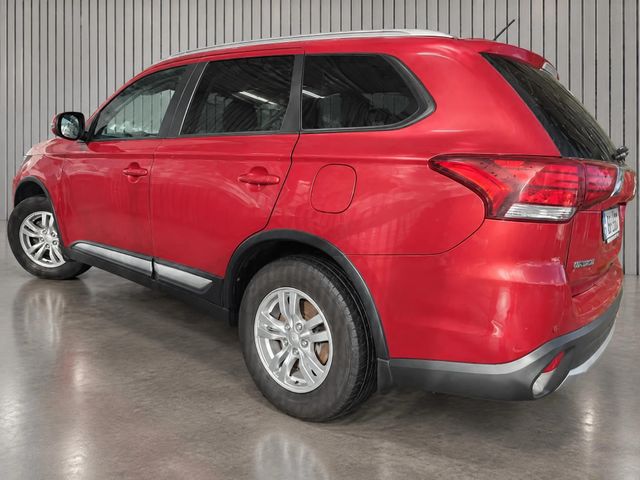 Image for 2016 Mitsubishi Outlander 2.3 DIESEL/NEW NCT