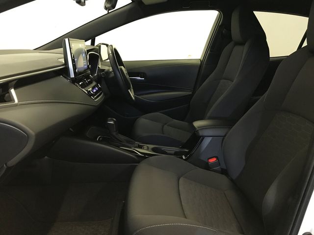 Image for 2021 Toyota Corolla 1.8 Hybrid Aura Hatchback