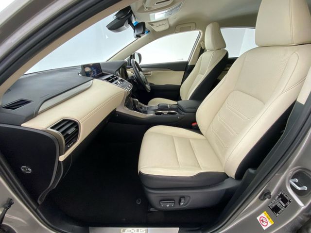 Image for 2019 Lexus NX 300h Executive