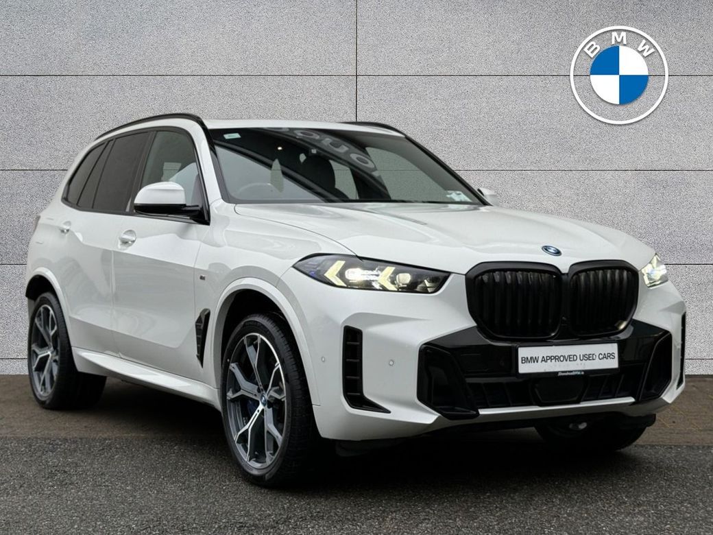 Image for 2023 BMW X5 xDrive50e M Sport Pro