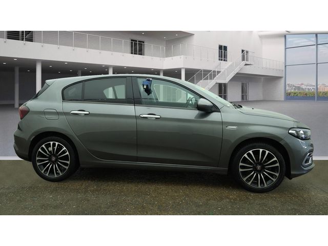 Image for 2021 Fiat Tipo LIFE