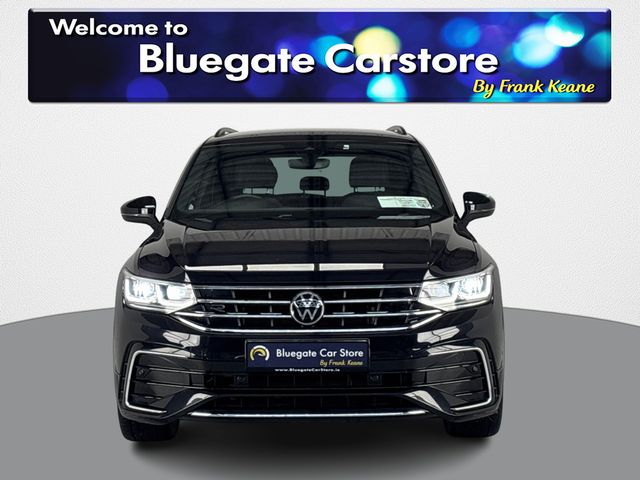 Image for 2021 Volkswagen Tiguan R-LINE 2.0 TDI MANUAL 6SPEED**UPGRADED ALLOYS**FRONT HEATED SEATS**TOUCH SCREEN MEDIA DISPLAY**APPLE CARPLAY**ANDROID AUTO**REVERSE CAMERA**PARKING SENSORS**ELECTRIC HANDBRAKE**