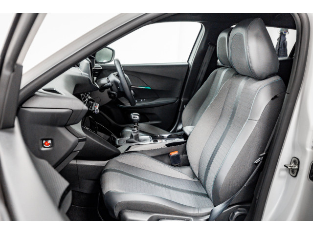 Image for 2023 Peugeot 2008 Allure 1.2 Petrol 100HP