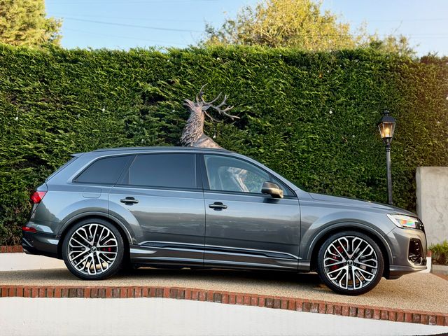 Image for 2026 Audi Q7 SQ7 TFSI QUATTRO VORSPRUNG