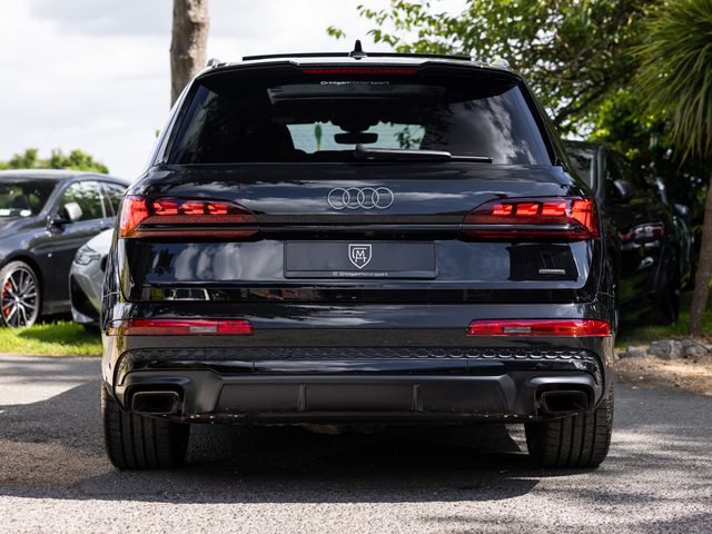 Image for 2026 Audi Q7 TFSIe Vorsprung