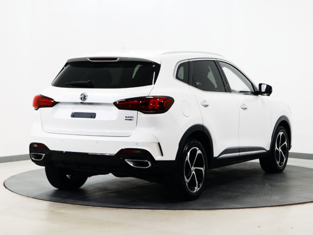 Image for 2024 MG HS *102* TROPHY