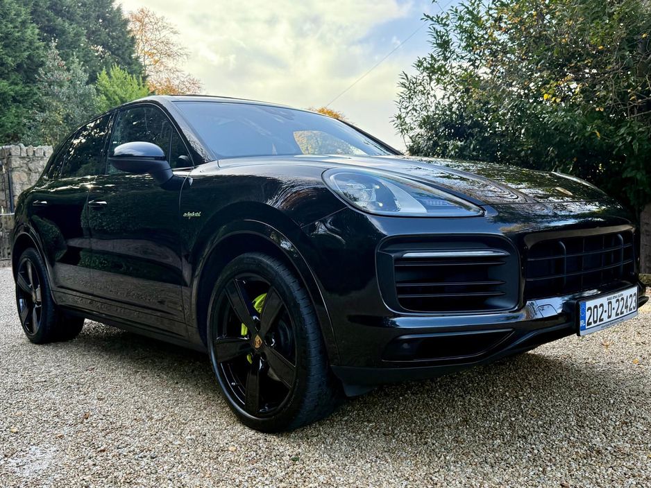 Image for 2020 Porsche Cayenne 3.0 V6 HYBRID *F. PORSCHE. S. H*