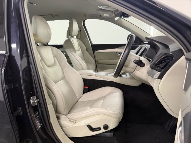 Image for 2017 Volvo XC90 **MOMENTUM GT **DIGITAL DASH **HEATED WHITE LEATHER SEATS **HEATED STEERING WHEEL **REVERSING CAMERA **ACTIVE BENDING HEALIGHTS **CORNERING HEADLIGHTS **MULTIPLE DRIVING MODES **LANE ASSIST **CRUISE