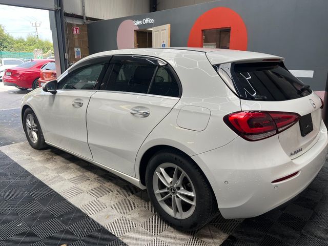Image for 2019 Mercedes-Benz A Class 2019 MERCEDES-BENZ A200D 2.0 AUTOMATIC / CRUISE CONTROL / REVERSE CAMERA & PARKING SENSORS / ELECTRIC MEMORY & HEATED SEATS / PADDLE SHIFTERS AND MORE
