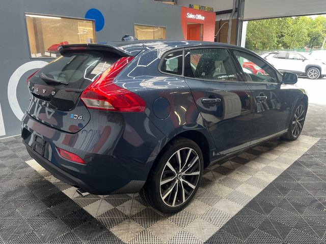 Image for 2017 Volvo V40 2017 VOLVO V40 D4 2.0 AUTOMATIC / CRUISE CONTROL / PARKING CAMERA / ELECTRIC MEMORY & HEATED SEATS / PADDLE SHIFTERS AND MORE