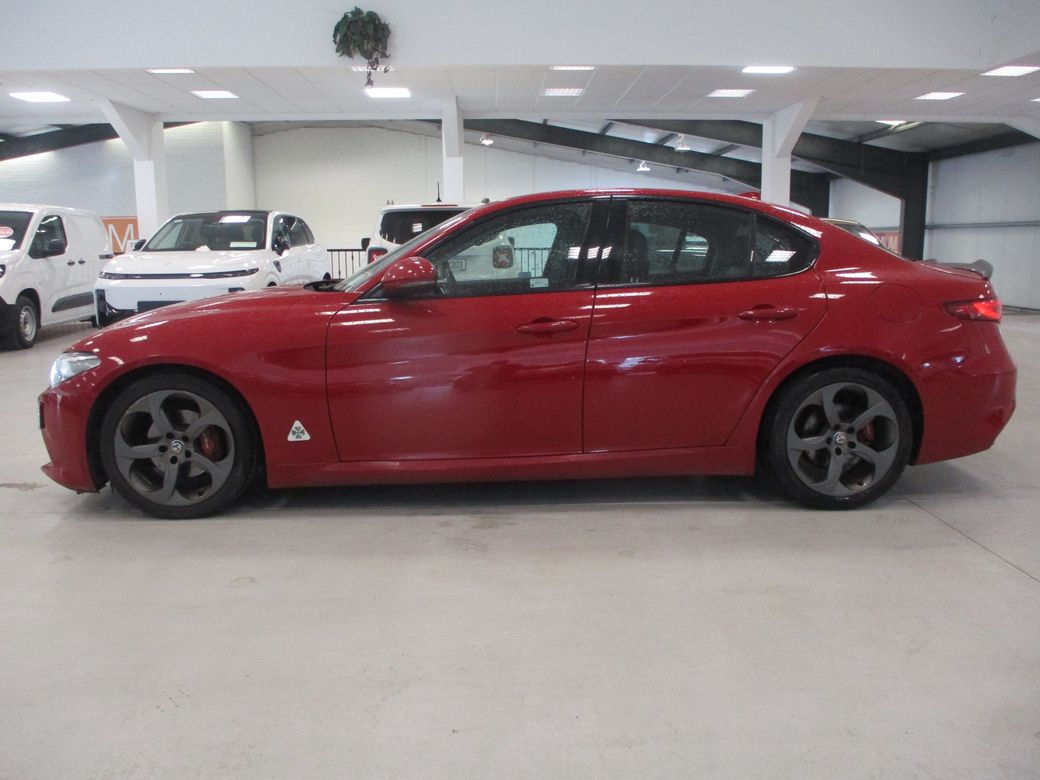 Image for 2017 Alfa Romeo Giulia Giulia 2.2 TD Speciale 180BHP 4DR AUTO