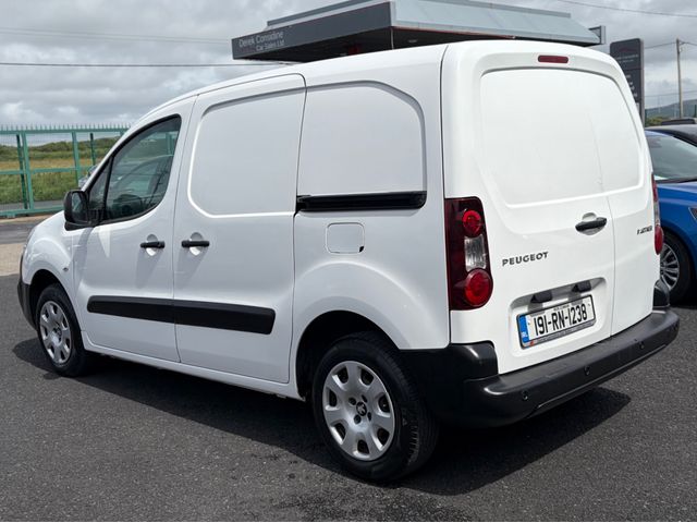 Image for 2019 Peugeot Partner Profession L1 Blue HDI