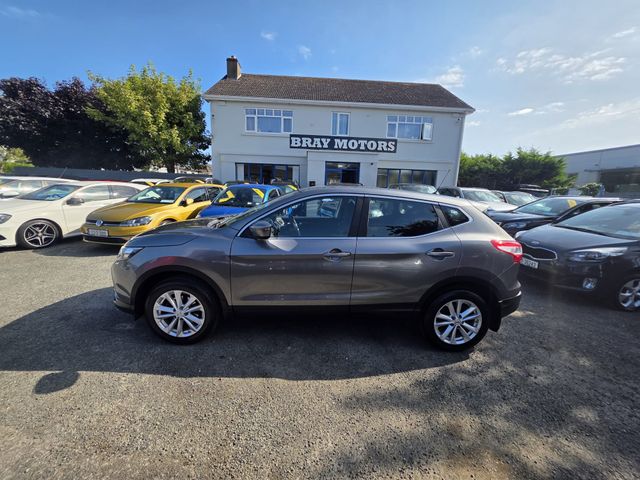 Image for 2015 Nissan Qashqai 2015 NISSAN QASHQAI 1.5d SV VERY LOW KMS