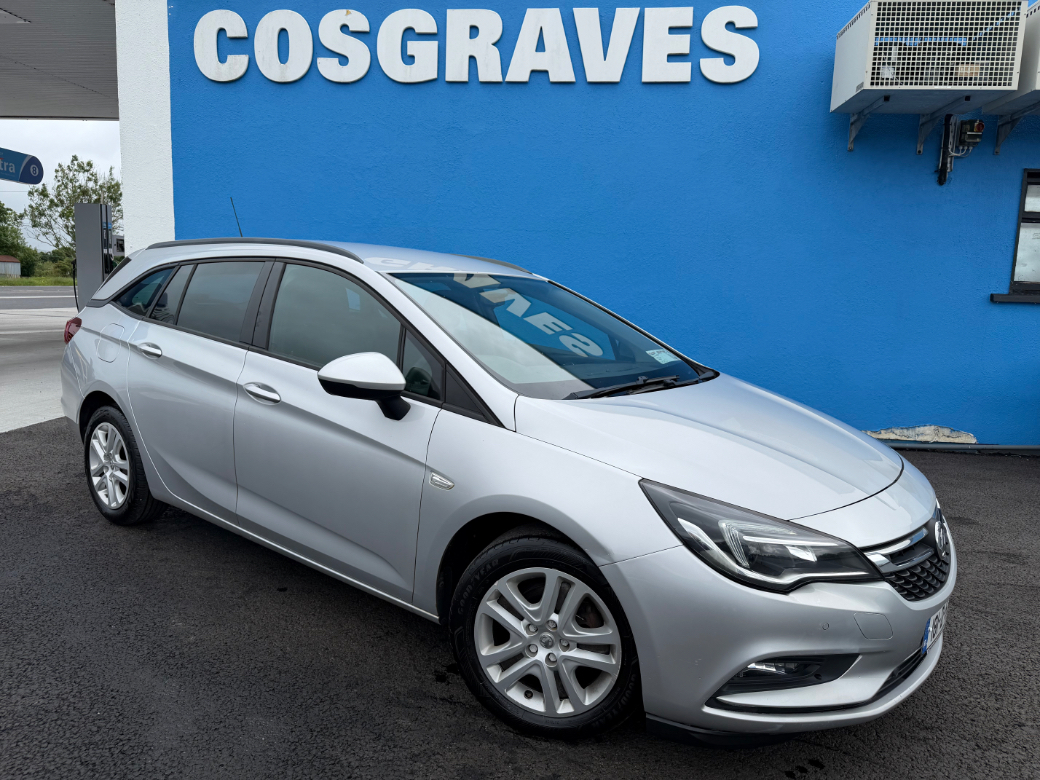 Image for 2018 Vauxhall Astra ESTATE DESIGN 1.6 CDTI * APPLE CAR PLAY / PARKING SENSORS / BLUETOOTH * 