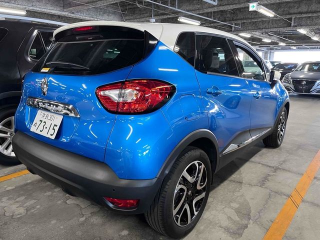 Image for 2017 Renault Captur JEANS EDITION - BLUE/WHITE TWO TONE - FACTORY ALLOYS - REVERSE CAMERA - LOW MILEAGE