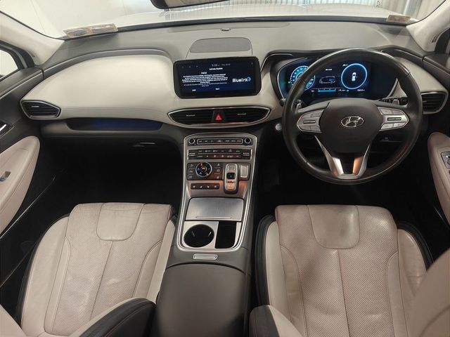 Image for 2022 Hyundai Santa Fe 1.6 PHEV 4WD Executive Plus From €118 Per Week