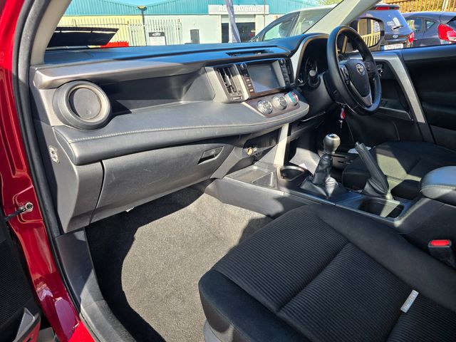 Image for 2018 Toyota Rav4 2.0 D-4D (143) 2WD Luna Sport