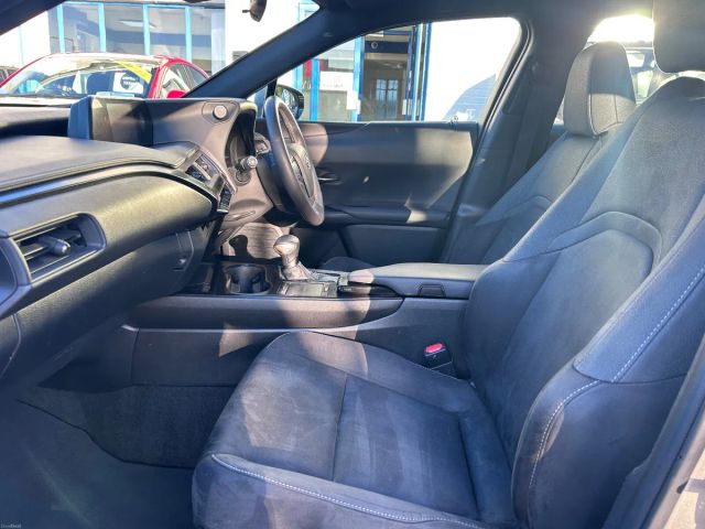 Image for 2020 Lexus UX 250H HYBRID DESIGN